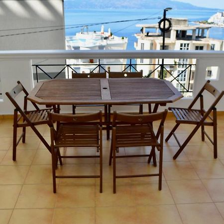 Andi Apartment Sarandë Esterno foto
